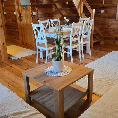Walowa 21 山林小屋